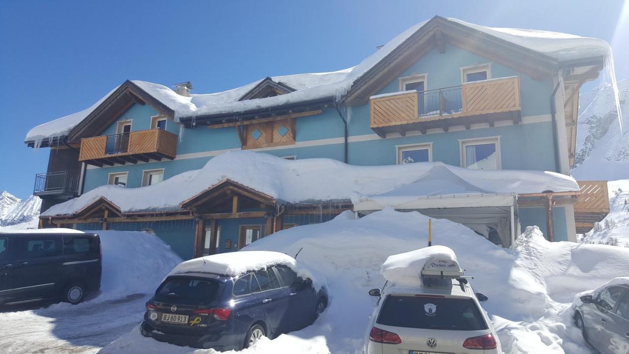 Hotel Cielo Blu Tonalepass Exterior foto